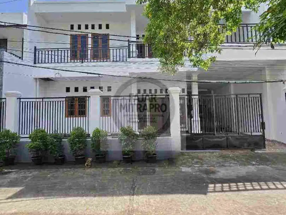 ruma baru & nyaman duren sawit pondok kelapa