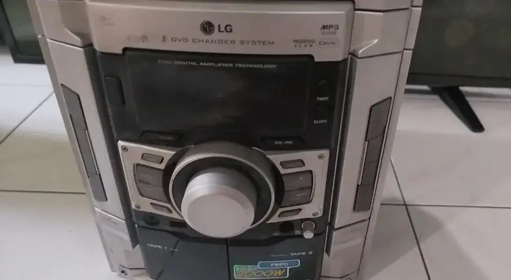 Led tv plus DVD home theater.