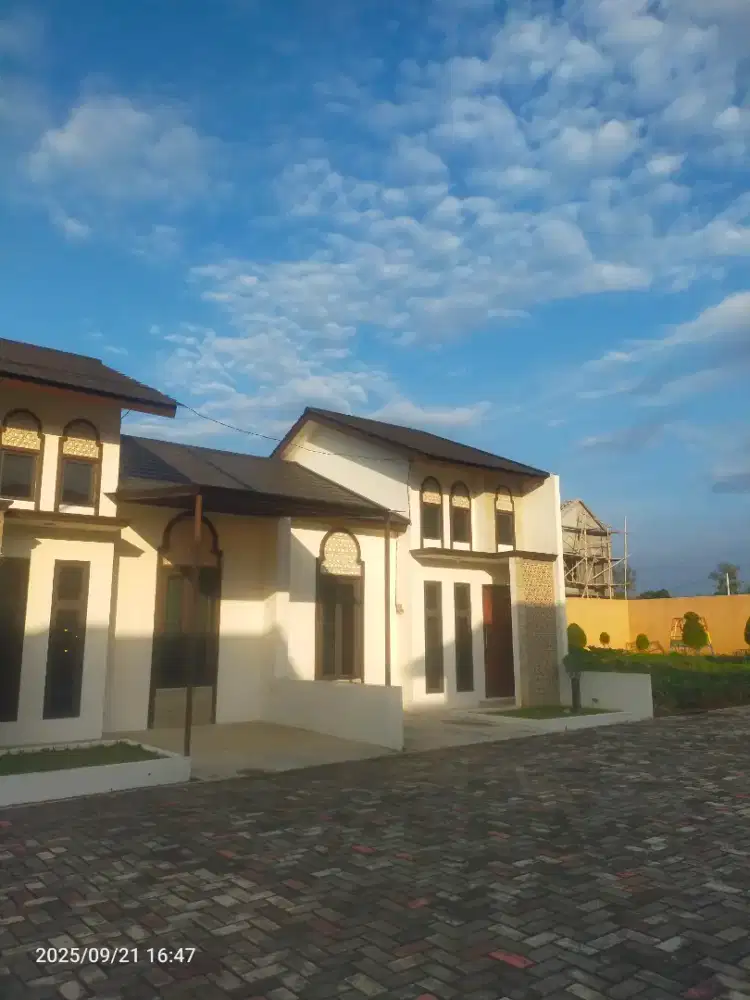 Jual rumah baru siap huni 1jt all in selangkah jln raya utama