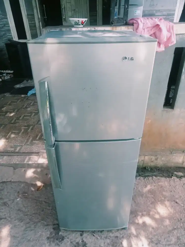 Kulkas lg 2 pintu