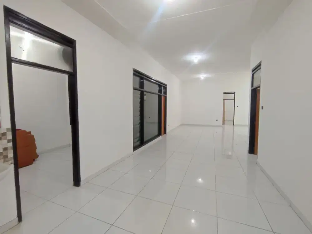 Dijual Rumah Bagus dan Luas di Leuwisari Bandung