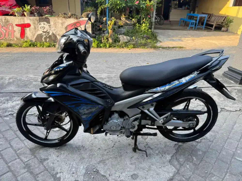 Yamaha Jupiter MX non kopling THN 2012 plat AB Bantul