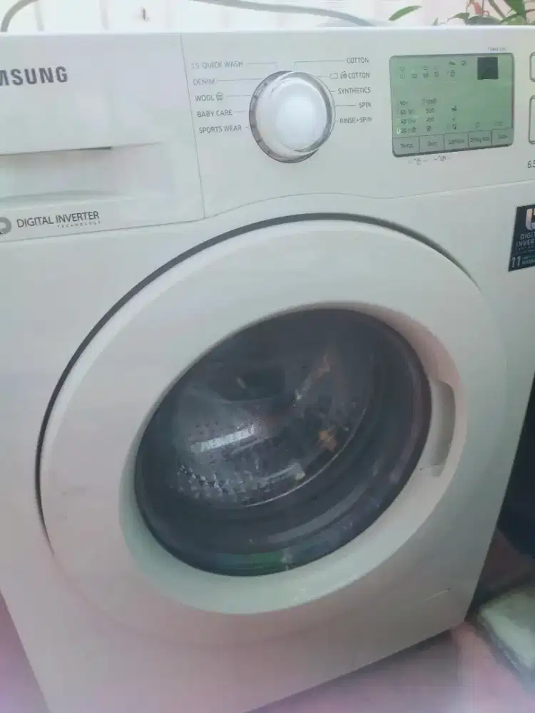 Jual butuh ..Mesin cuci Samsung pintu depan