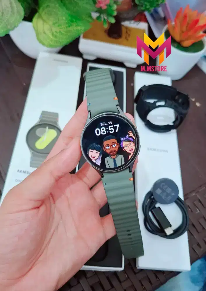 Samsung Galaxy Watch 7 44mm Green strap Spigen Mulus Fulset smartwatch