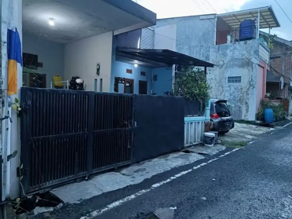 Rumah siap huni area cisaranten cingised . one gate