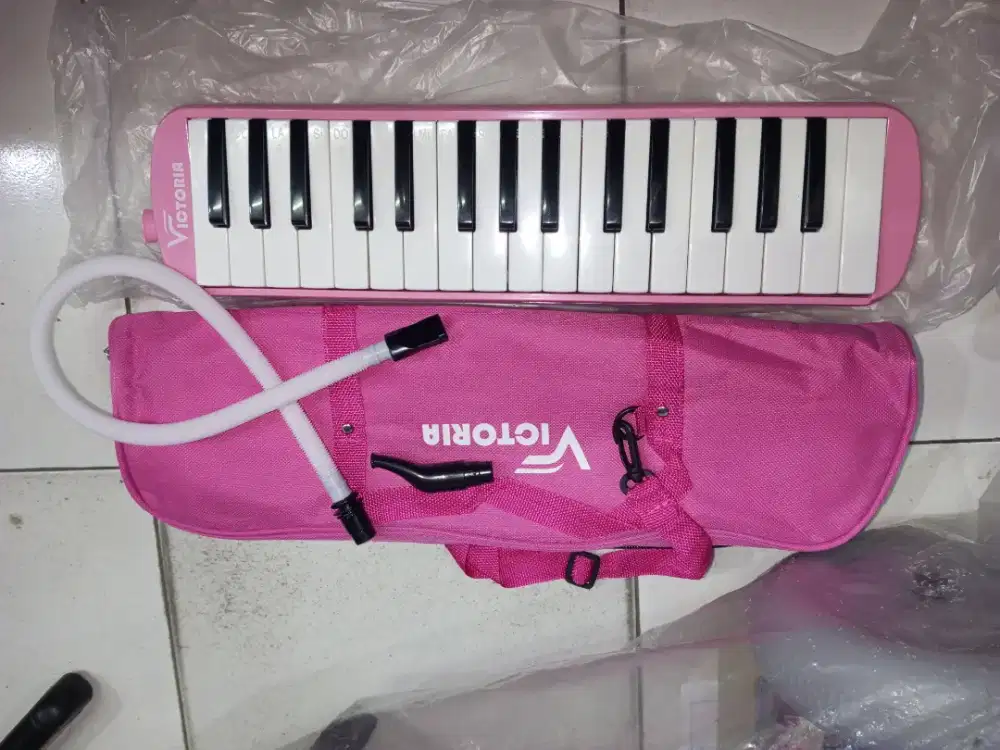 Mainan Anak Pianika Tiup