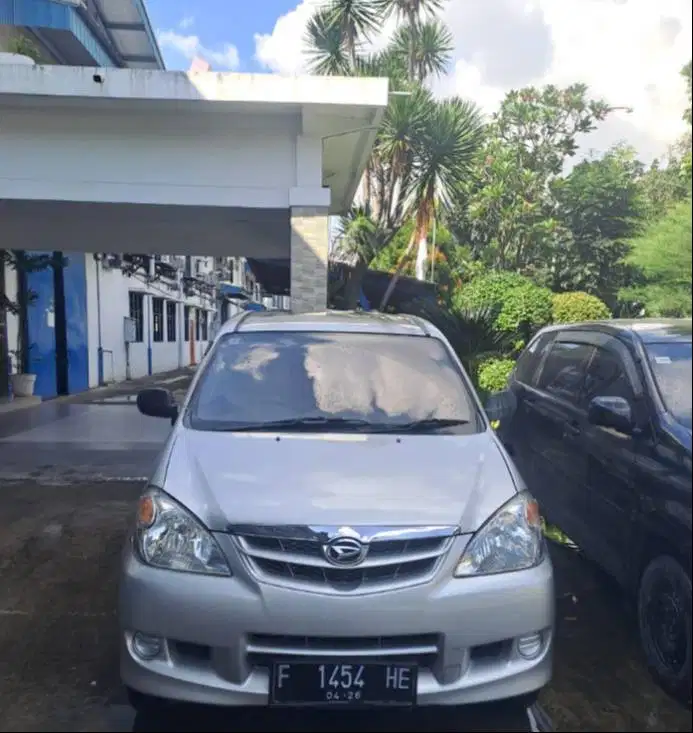 Daihatsu Xenia (2011)
