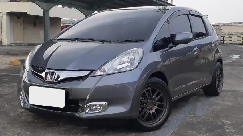 Pajak Panjang TDP 7JT Honda Jazz 1.5 S Bensin-AT 2013 Abu