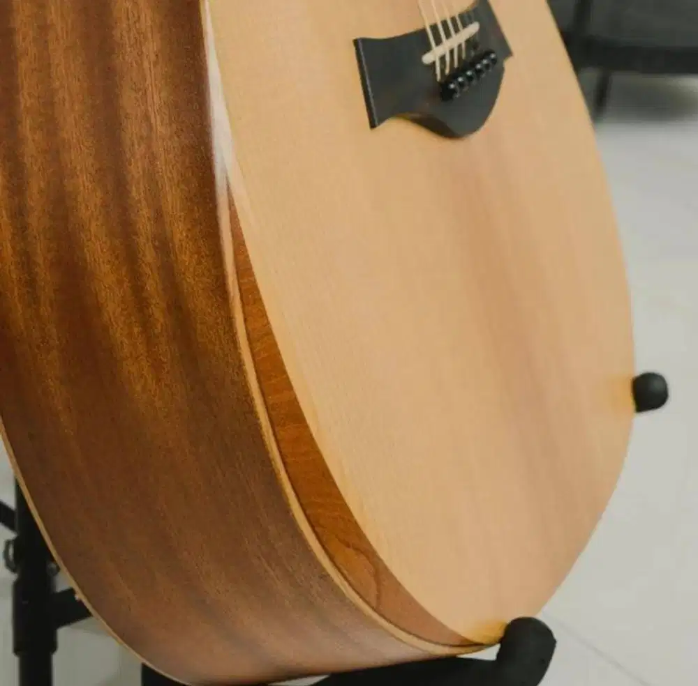 Gitar Akustik Elektrik Taylor Academy 10e