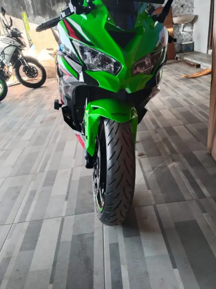 Zx 25 R thn 2022,barang simpanan