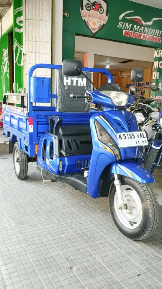 HTM CITY CARGO 150