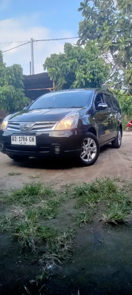 Grand Livina XV Matic