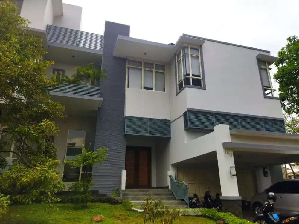 DIJUAL CEPAT RUMAH BSD LINGKUNGAN ELITE PLAFON TINGGI