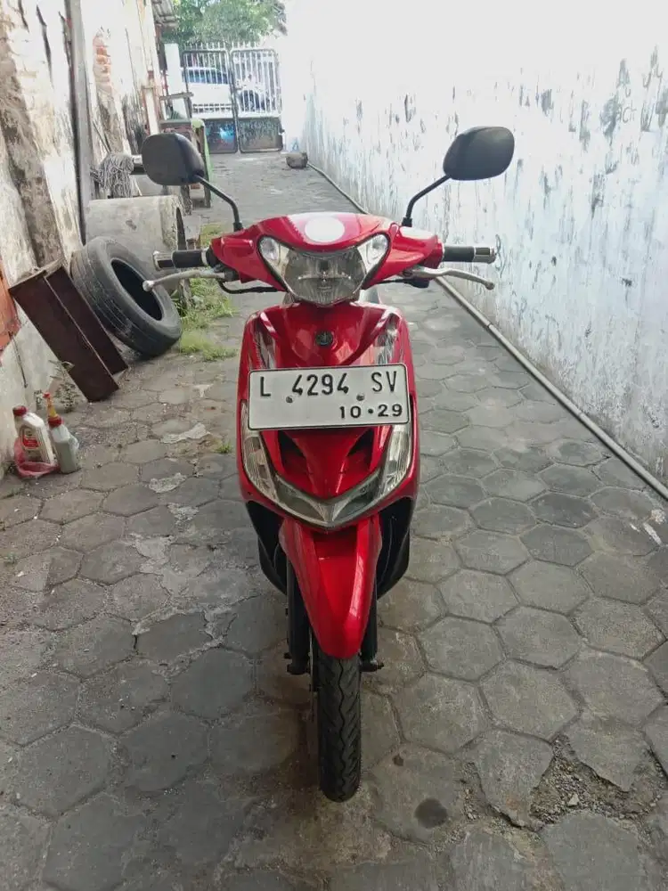 Dijual Yamaha Mio warna merah