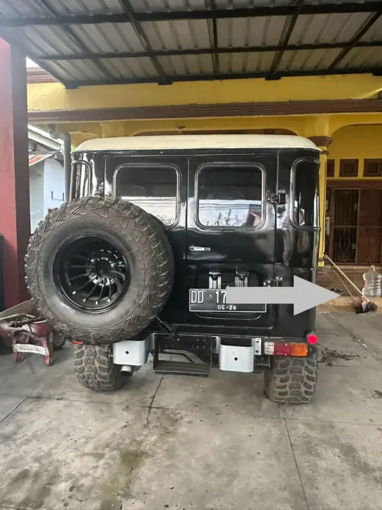 Dijual toyota hardtop tahun 1982 akhir bensin