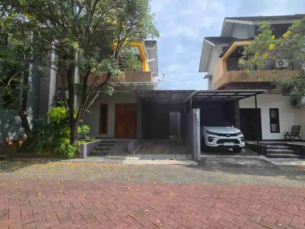 Rumah Minimalis Cluster Bagus Bersih Siap Pakai di Solo Baru