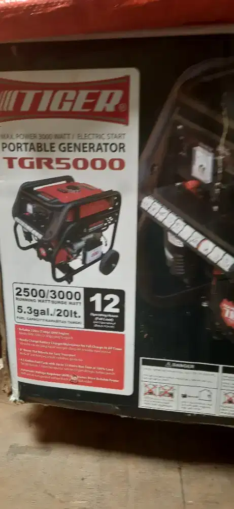 Dijual Genset 3000 Watt kondisi 95 %