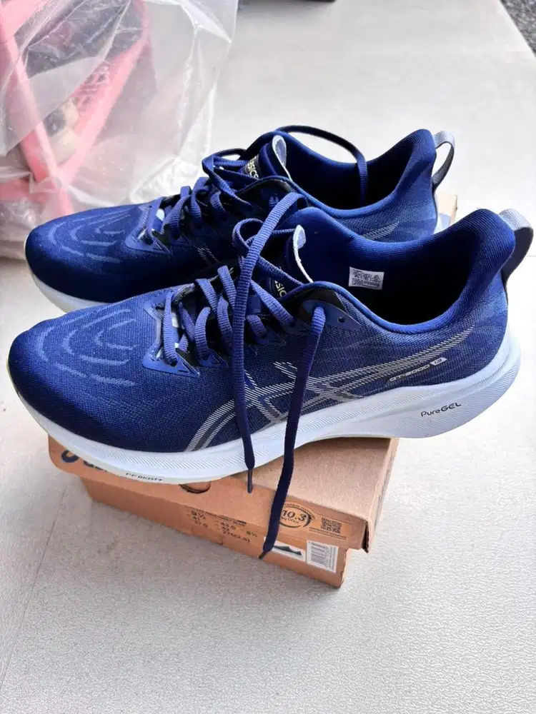 Asics Gt 2000 13 us 9,5 like new