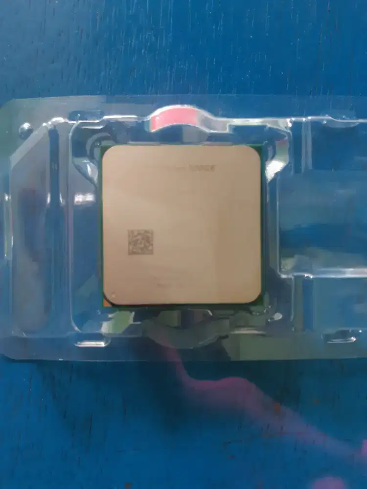 AMD Athlon 200GE