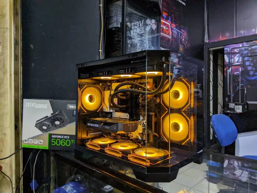 Komputer Gaming Edit AMD Ryzen 7 9700X RX 9060X 16GB Ram 32GB DDR5