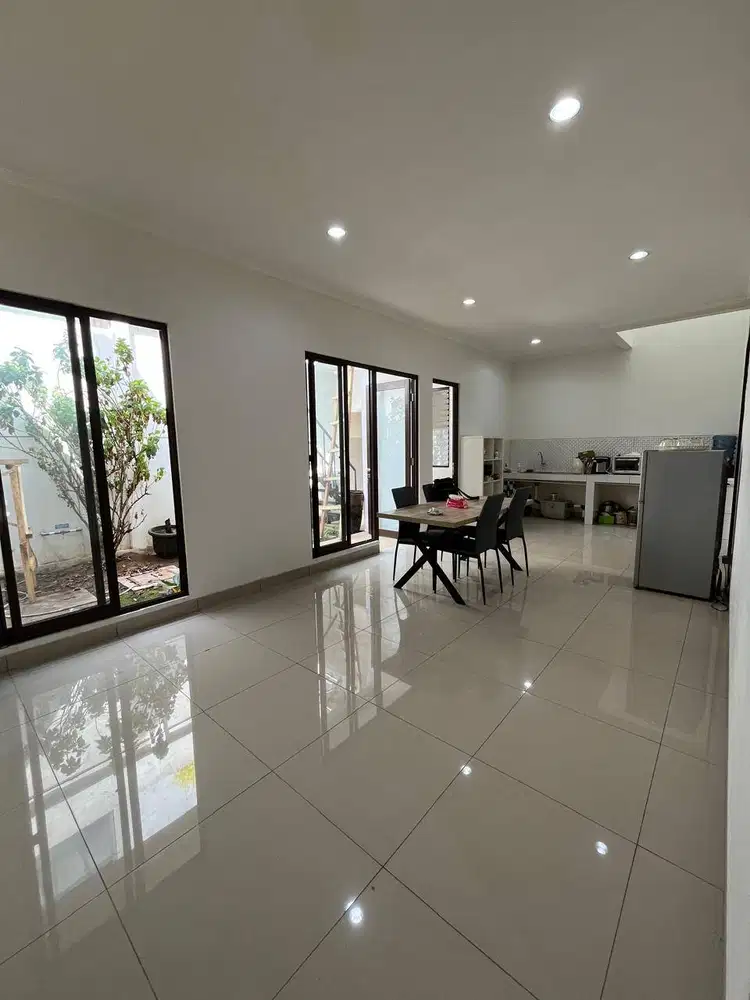 Disewakan Rumah di Summarecon Bandung Full Furnished