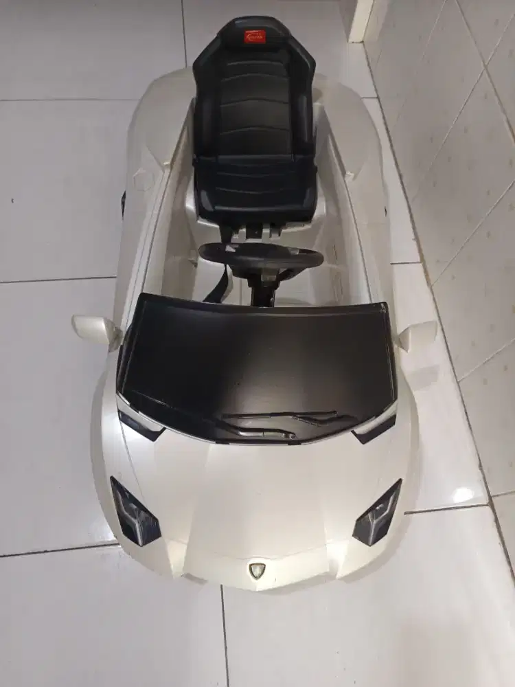 lamborgini aki anak-anak