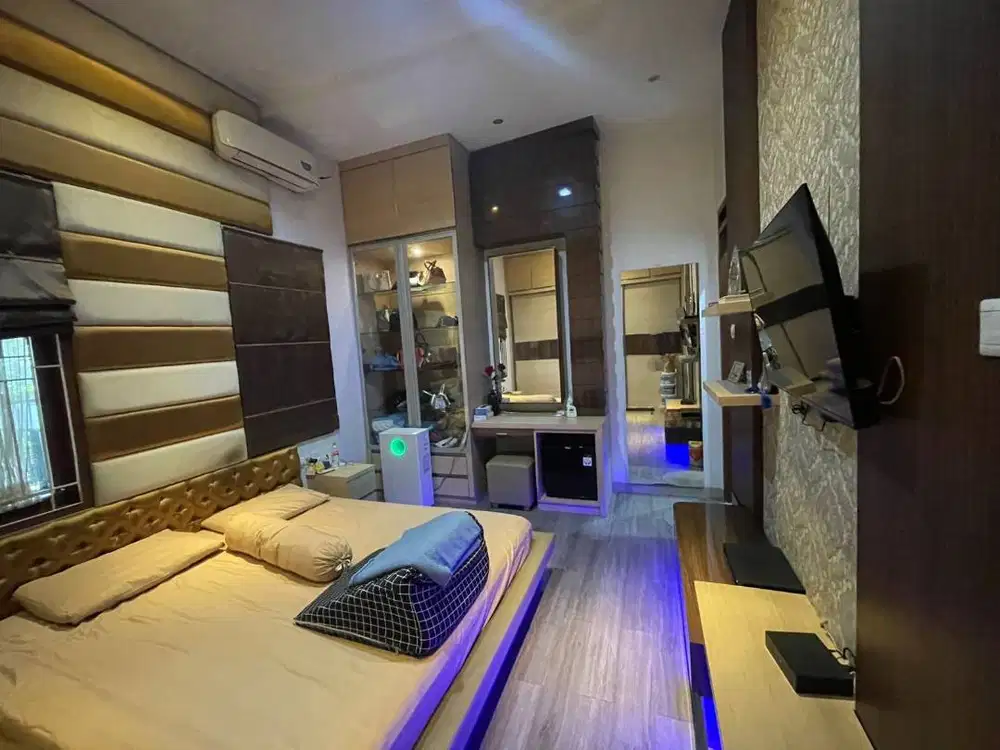 Dijual Rumah di Mekarwangi Bandung Mainroad Semi Furnished