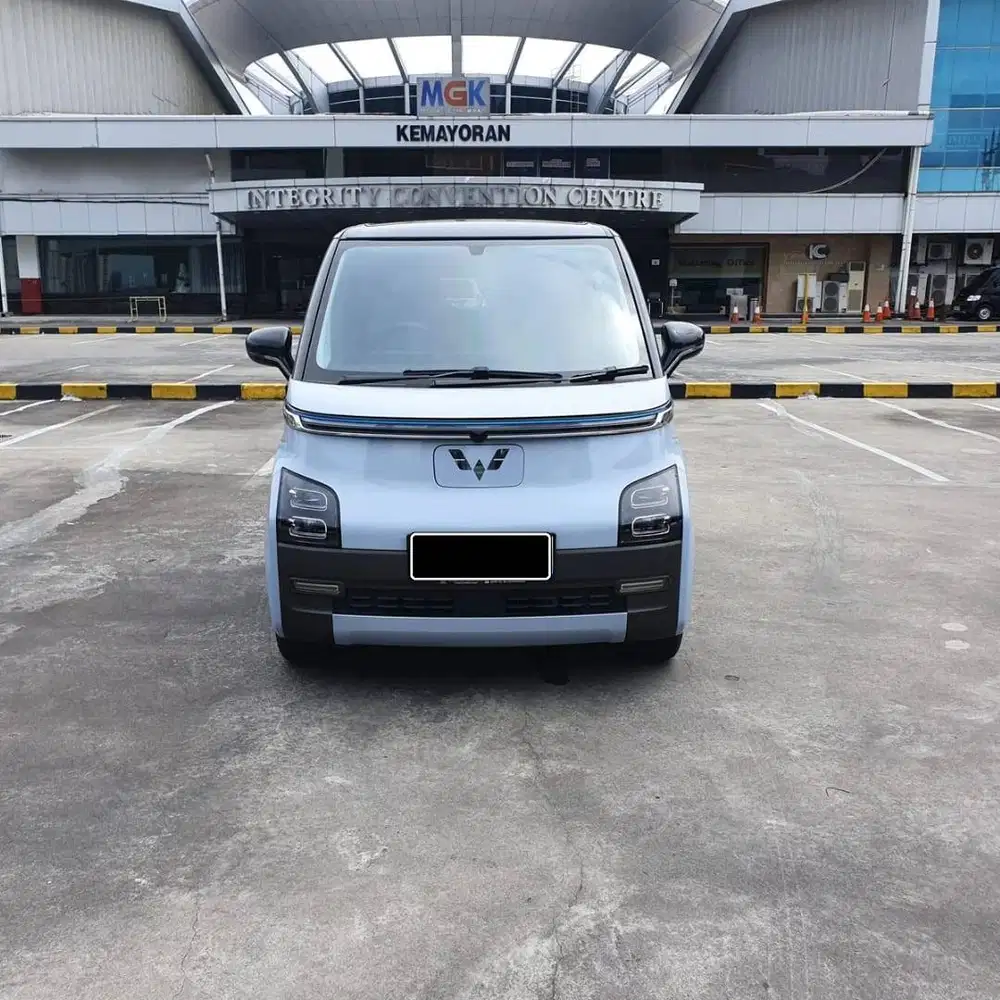 ‼️LOW KILOMETER‼️ WULING AIR EV LONGRANGE, MOBIL TERAWAT & SIAP PAKAI.