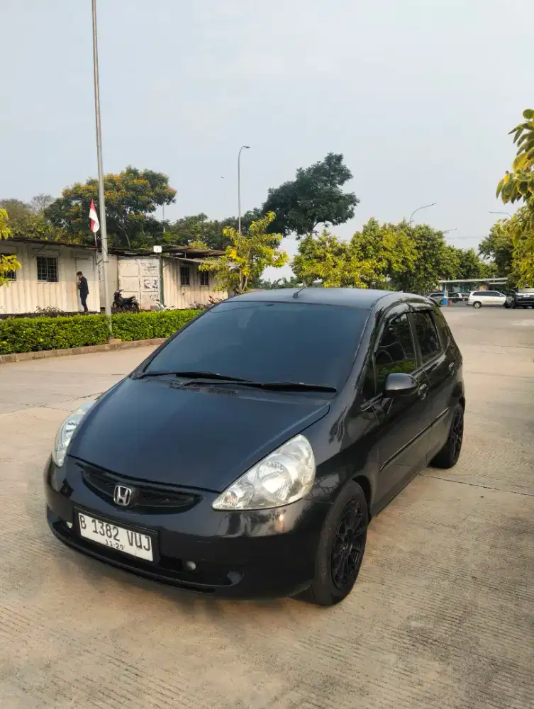 Mobil Honda jazz idsi tahun 2004