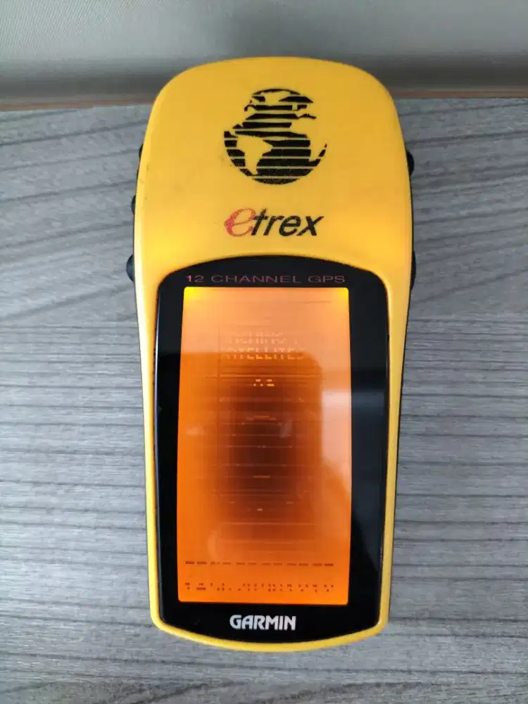 Di Jual GPS Garmin Etrex 12 Channel Minus LCD Batangan