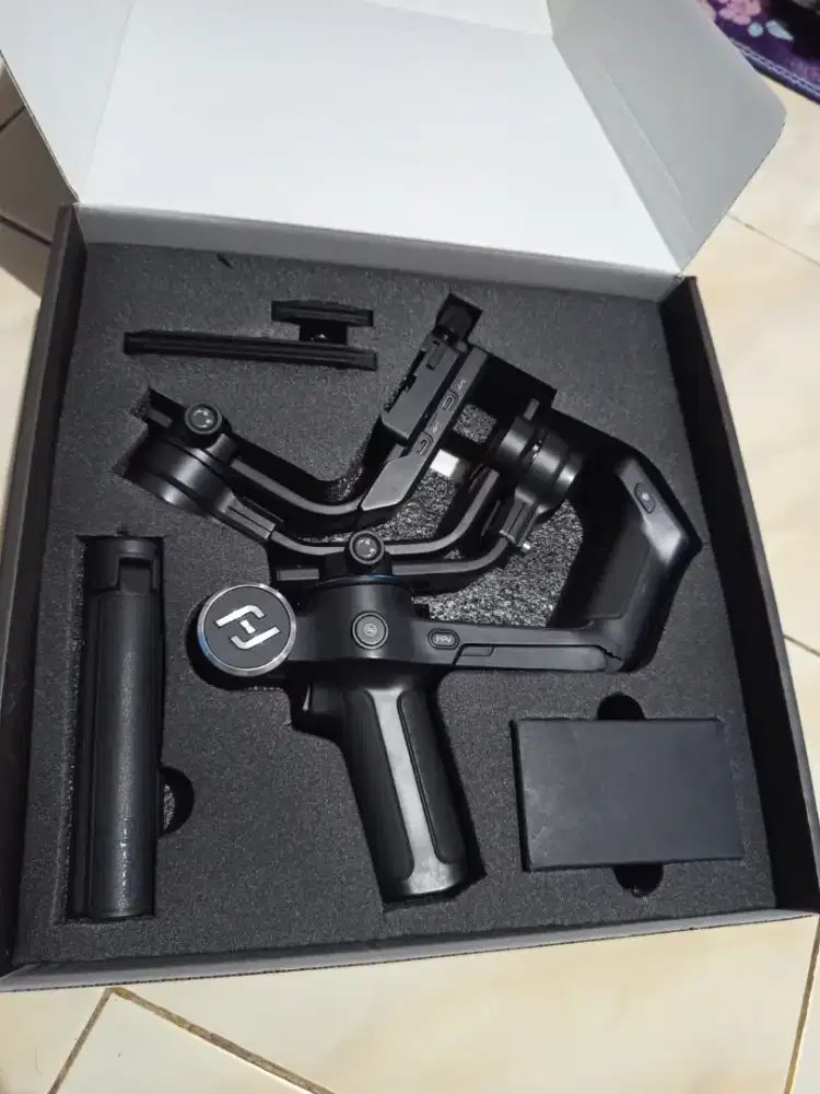 Feiyu tech scorp C 2 gimbal