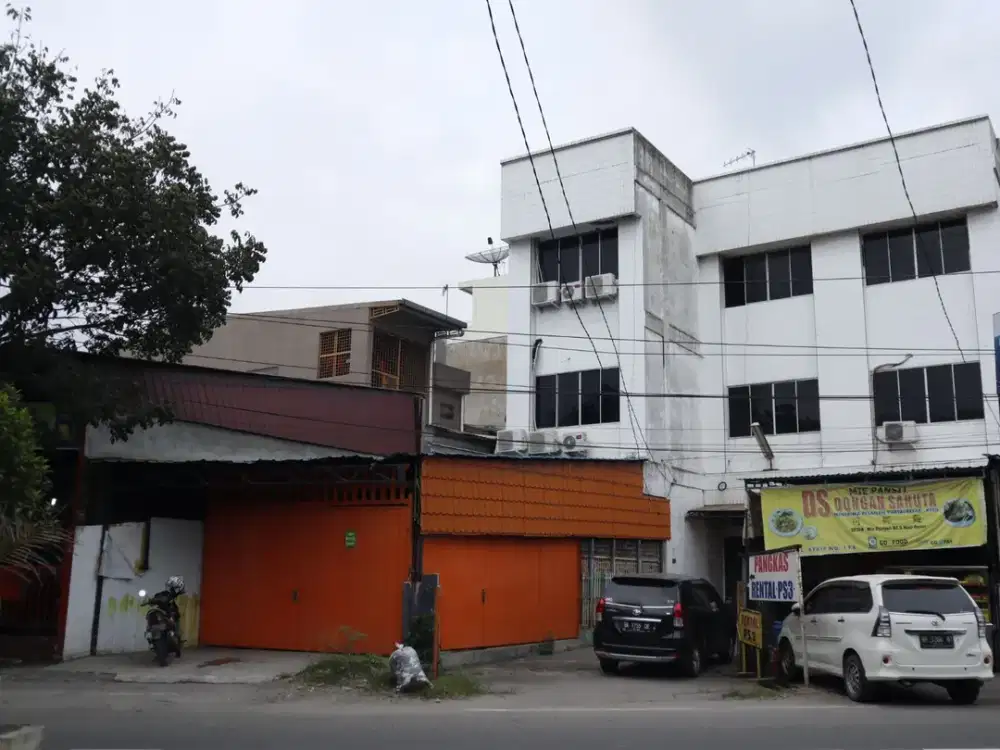 Ruko di Jalan Sekip
