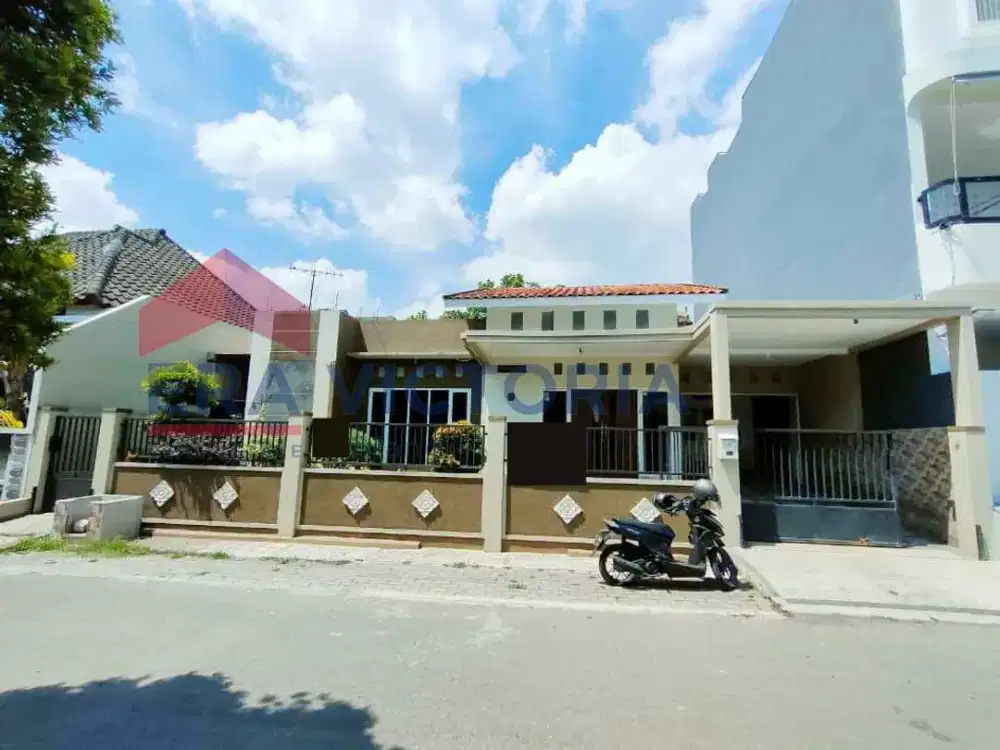 Rumah Jantung Kota Malang Dekat Kuliner & Kampus Soehat Cocok Hunian Keluarga
