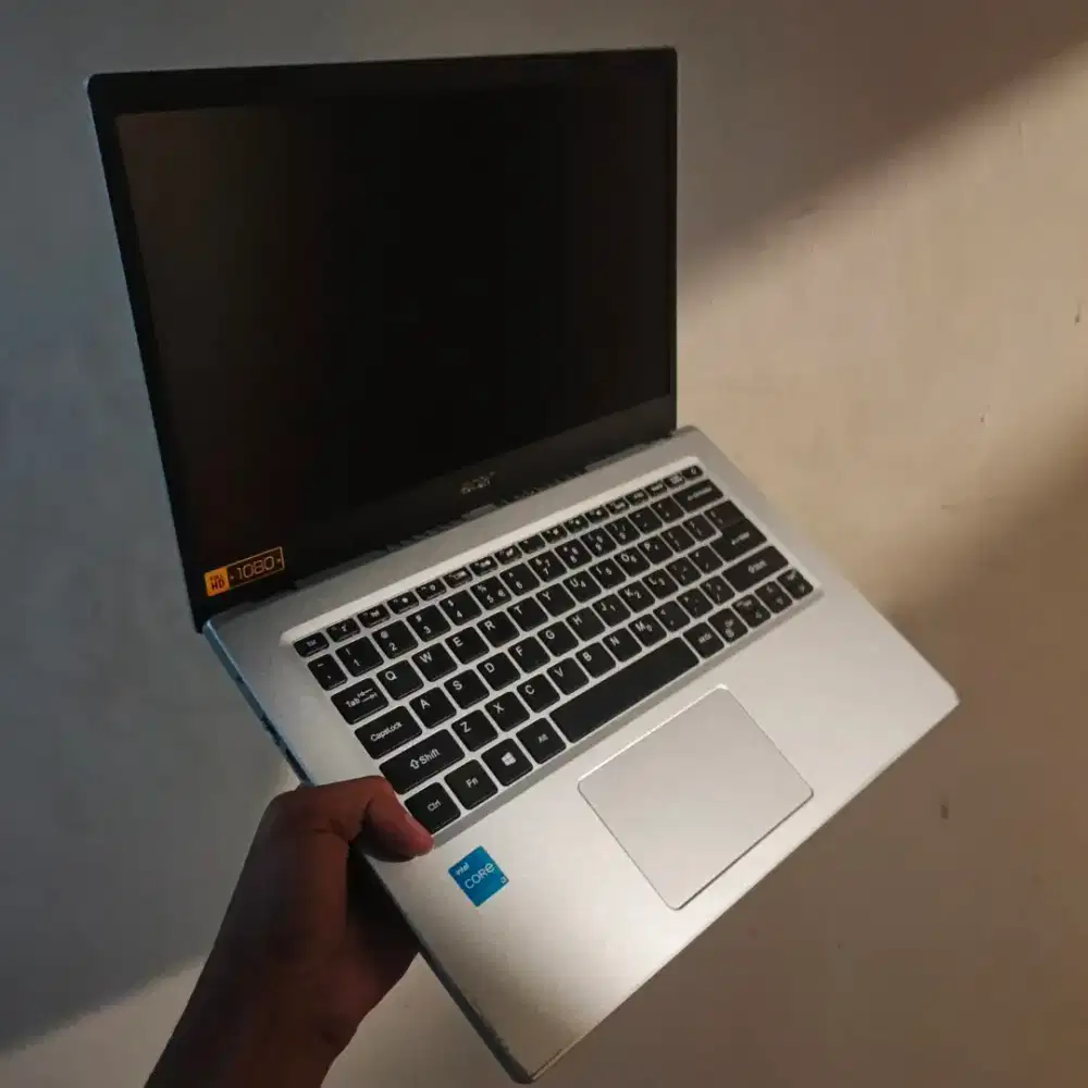 Acer aspore silver i3 gen 11