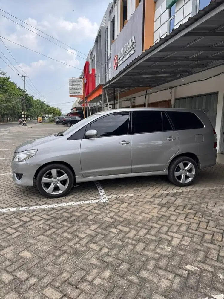 Innova diesel matic tipe G