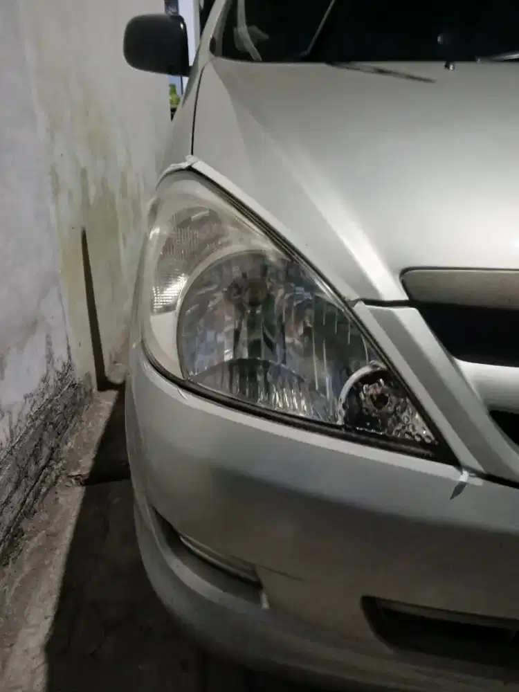 Jasa cuci handlamp mobil