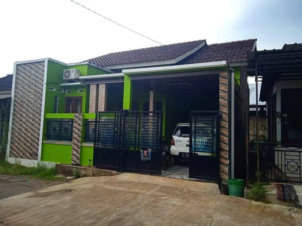 DISEWAKAN RUMAH KECIL NYAMAN SIAP HUNI