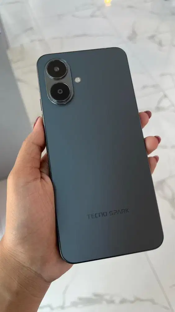 Tecno Spark Go 2