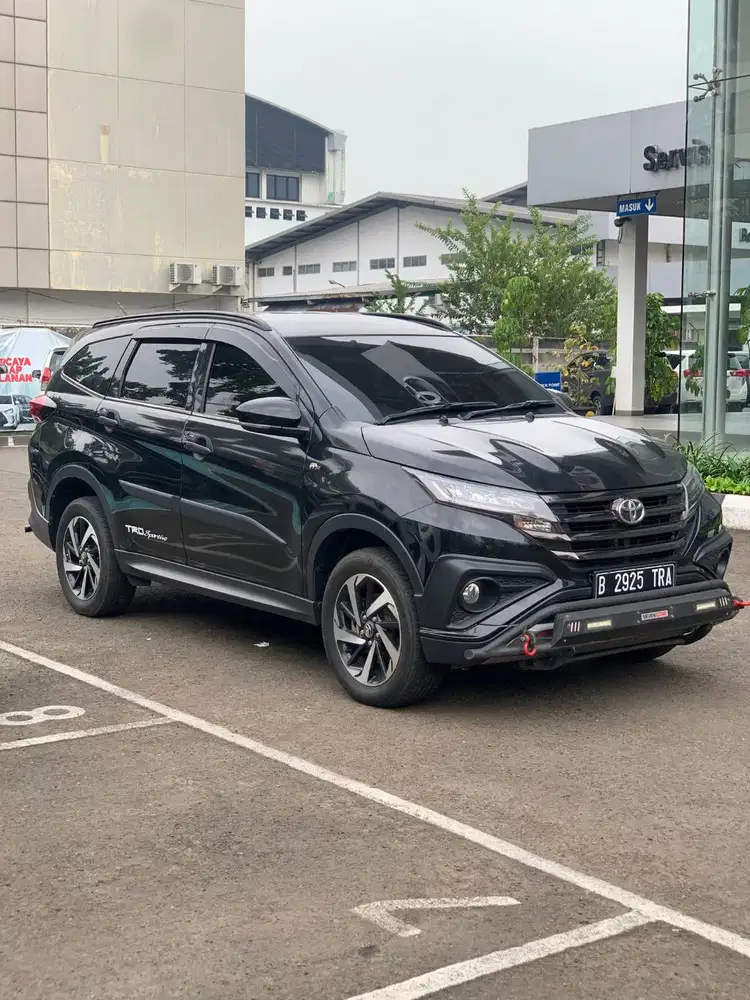 KM42rb Rush 1.5 S TRD AT 2020