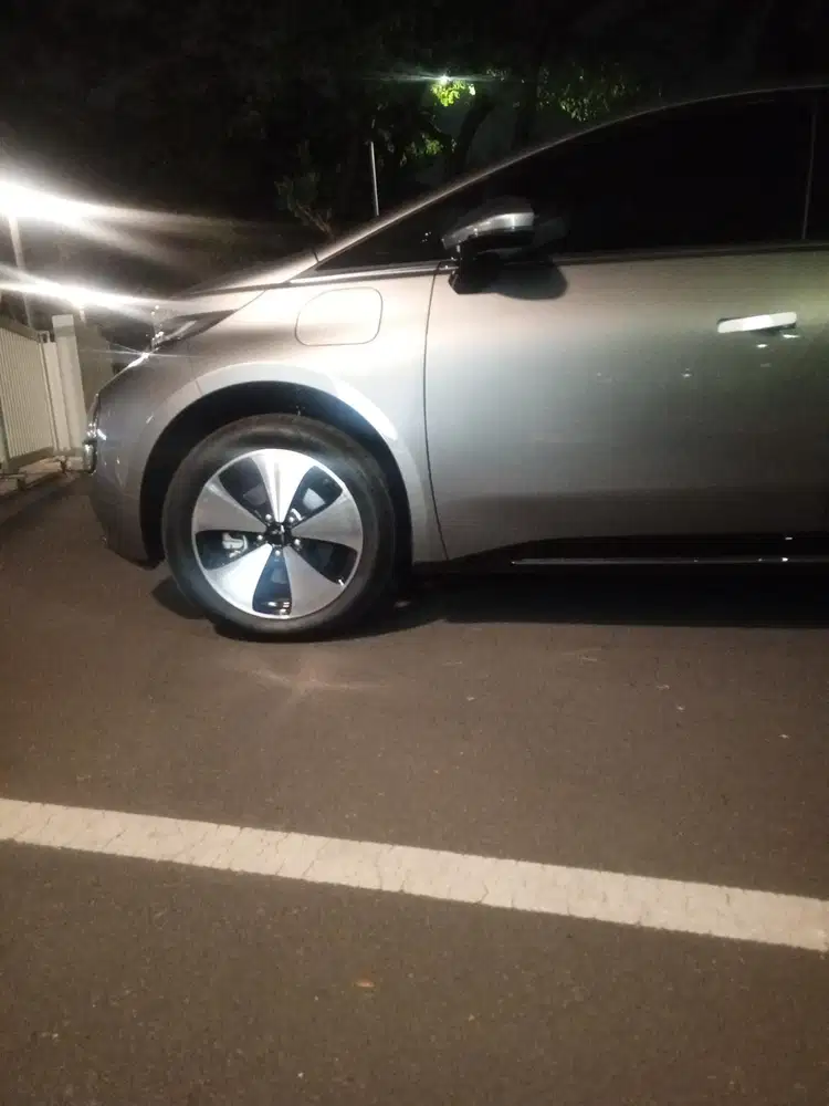 Wuling Cloud EV 2024 Listrik