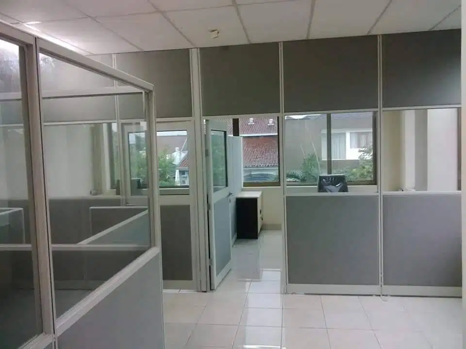 Kusen Aluminium + Pintu Aluminium  + Partisi Gypsum + Plafon Gypsum