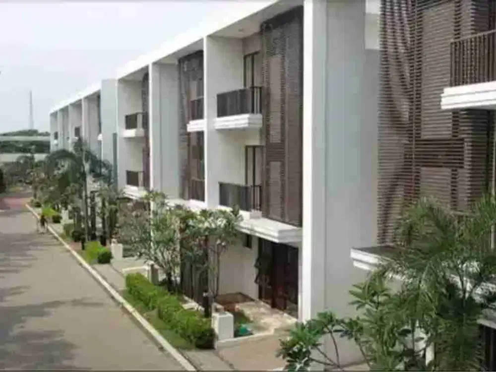 Disewa Rumah Full Furnish Siap Huni di Vanya Park BSD