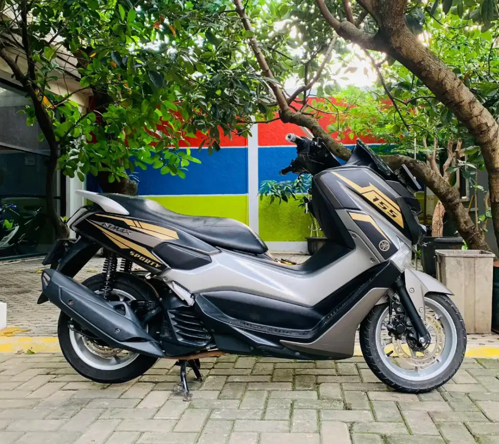 Yamaha Nmax old cbs