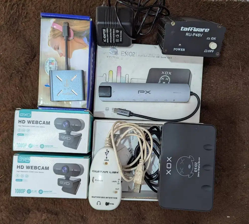 Live streaming dock usb hub px soundcard xox webcam guitar line phanto