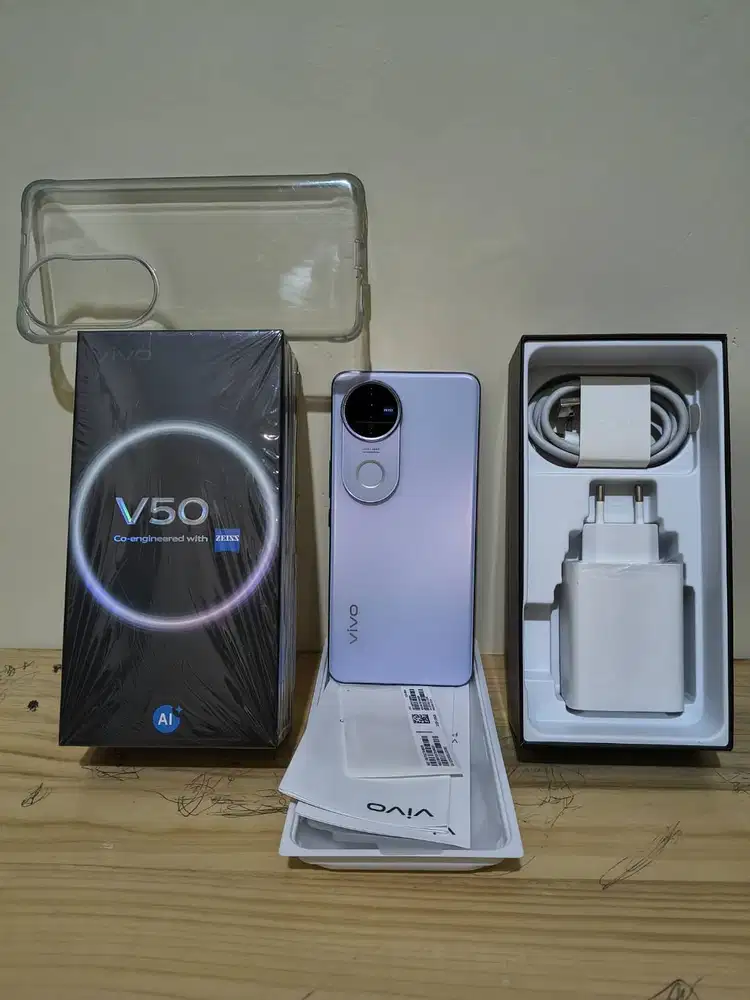 Vivo V50 12/256 Istimewa Garansi Panjang Like New