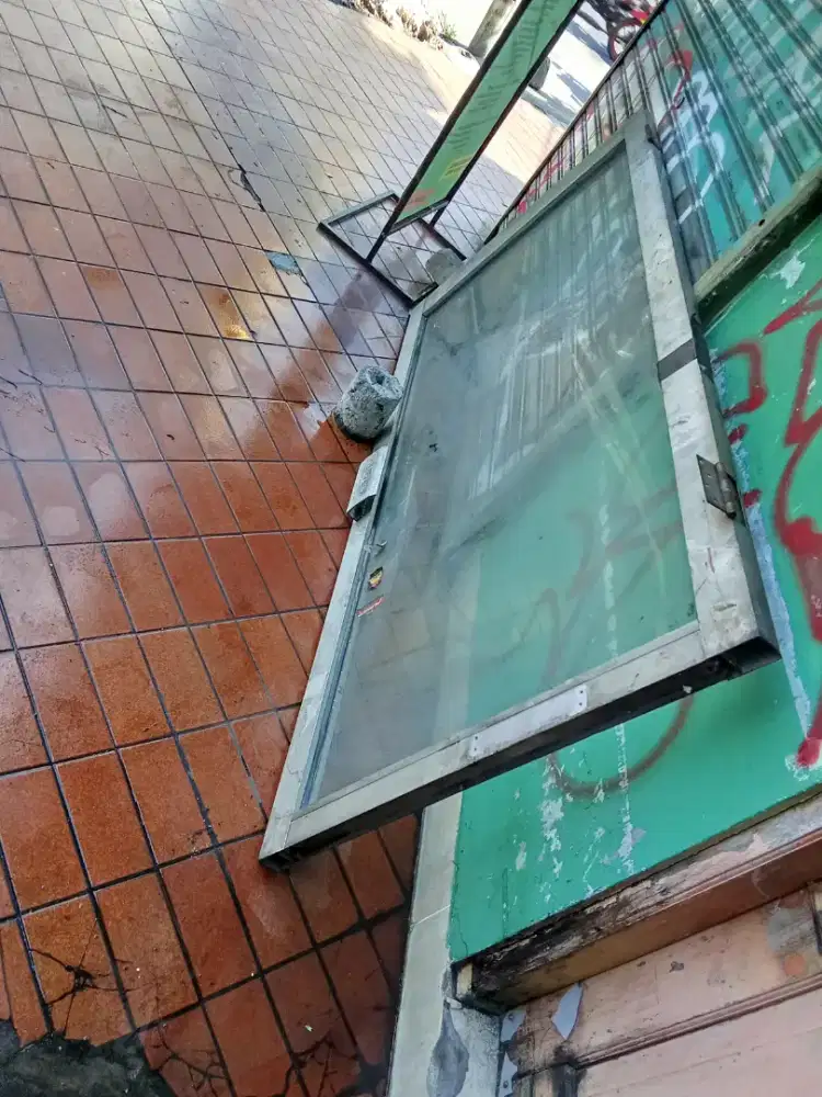 Murah Daun pintu almunium kaca