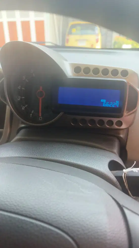 Chevrolet Aveo 2014 Bensin