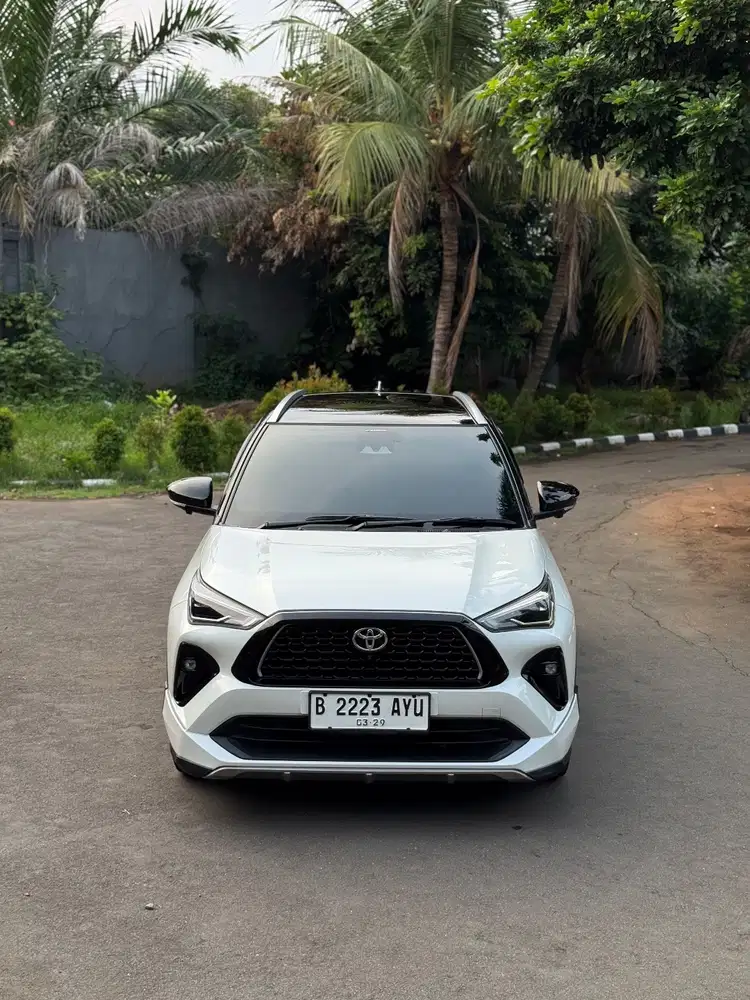 Yaris cross GR Hybrid 2023 LOW KM