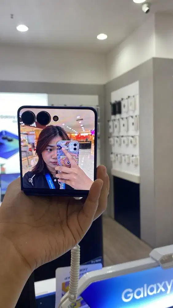 SAMSUNG FLIP SERIES