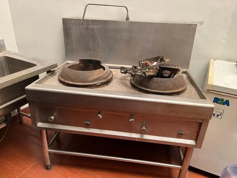 Kompor kuali stainless